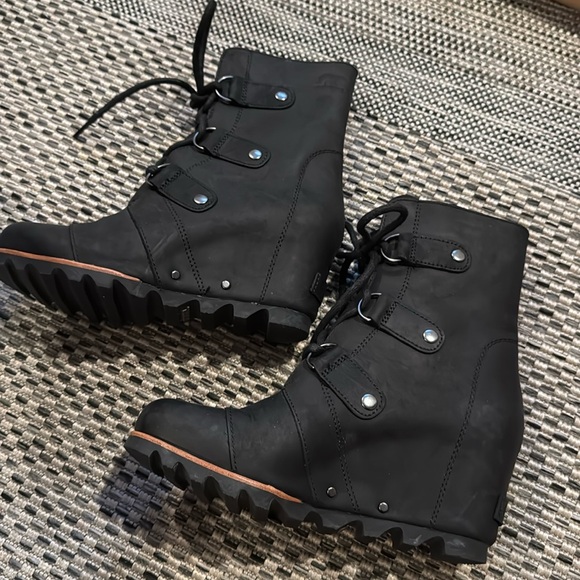 Sorel waterproof Joan of Artic boot - Picture 9 of 17